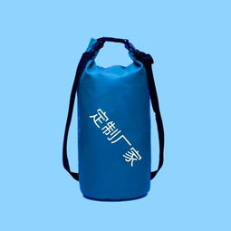 聚焦户外多场景使用，实现TPU与PVC的专业双姿态 不可忽视的防水背包实用性评测